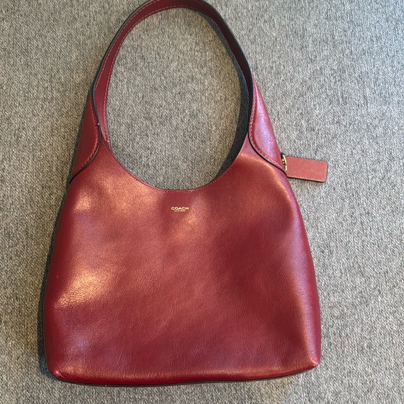 Coach Handbags - Coach Brooklyn 28 hobo bag CU068